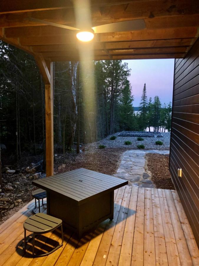 Stone Cove Waterfront Adults Only B&B Tobermory Exterior foto