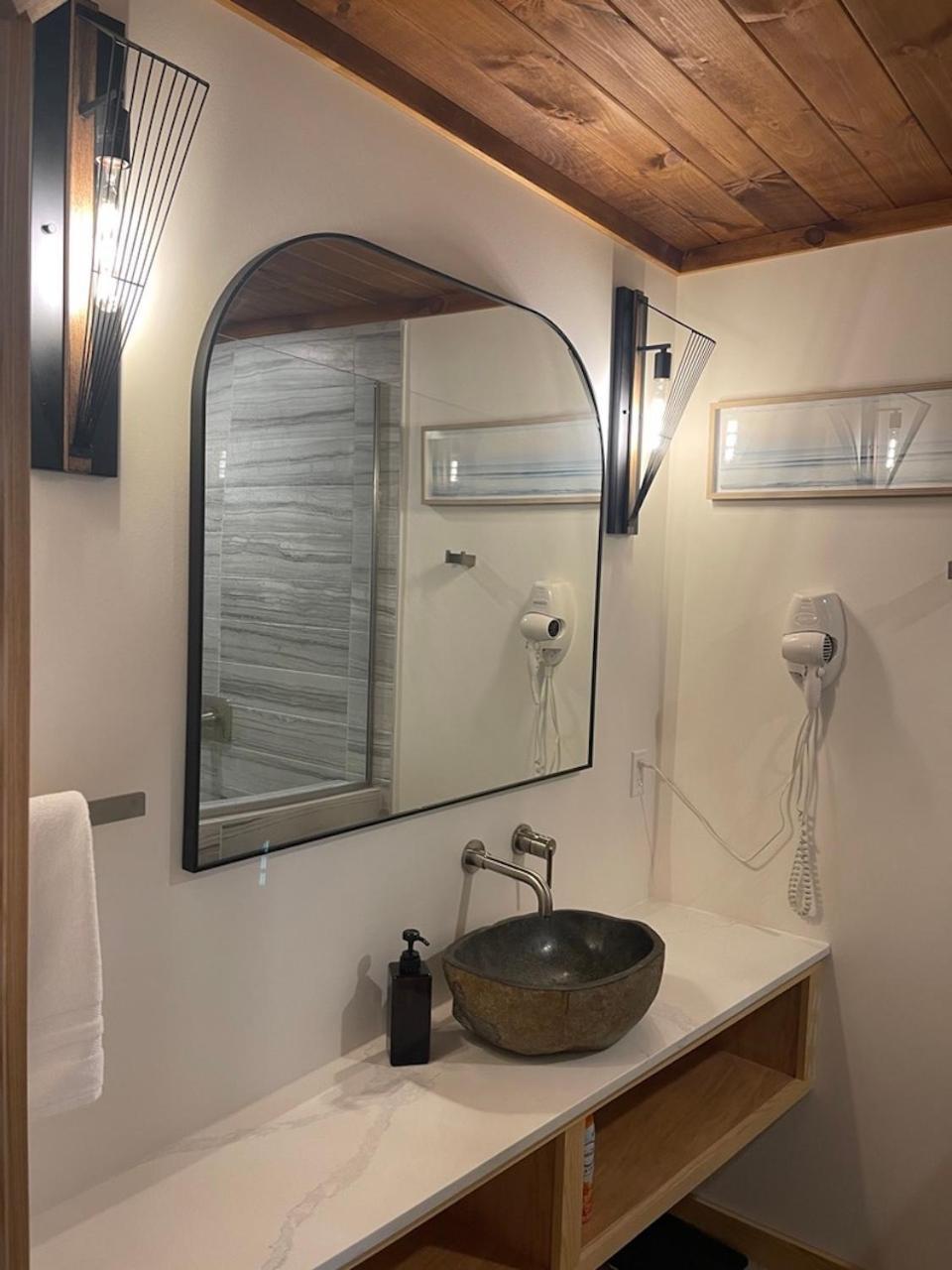 Stone Cove Waterfront Adults Only B&B Tobermory Exterior foto